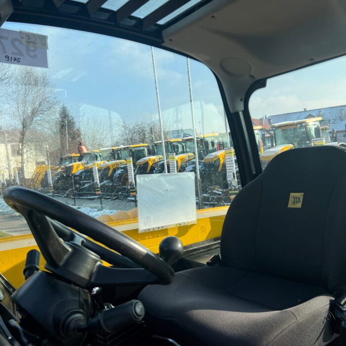 JCBładowarkaSKU927 (12)