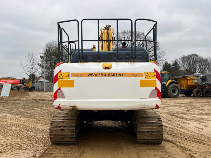 Komatsu 210 SKU878 (12)