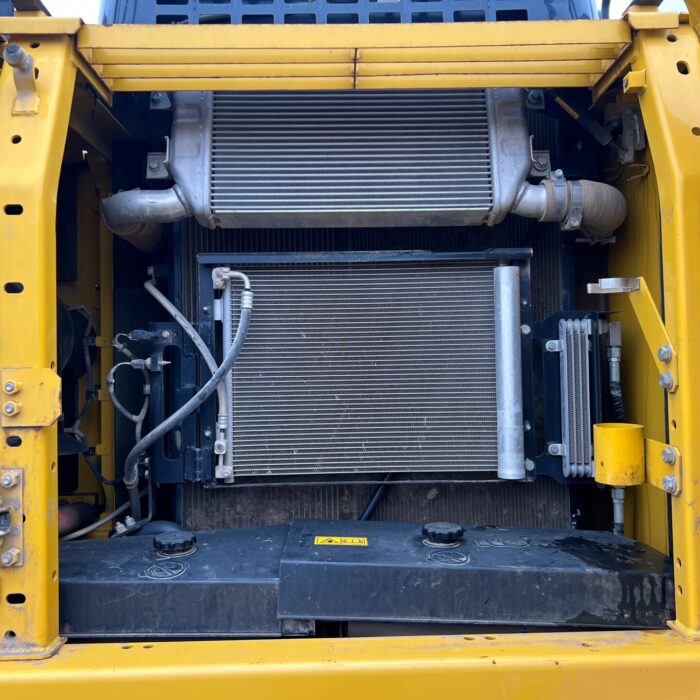 Komatsu 210 SKU878 (4)