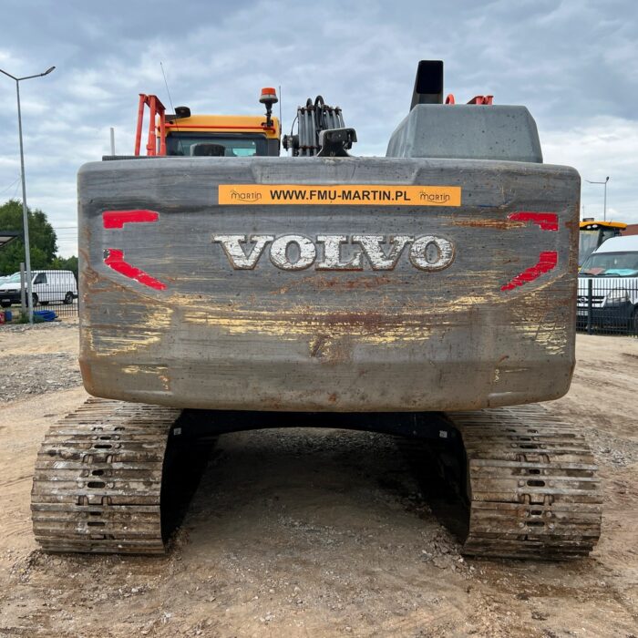 VOLVO EC220EL (5)