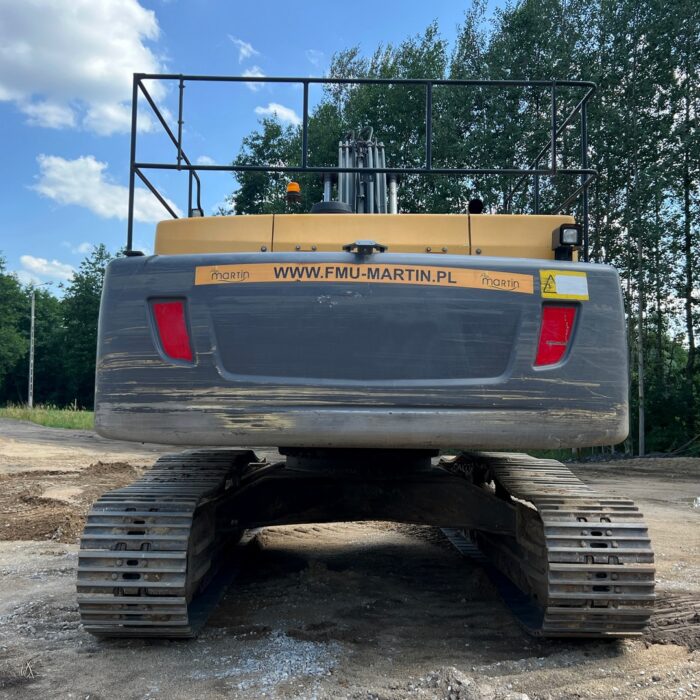 VOLVO EC300DL (7)