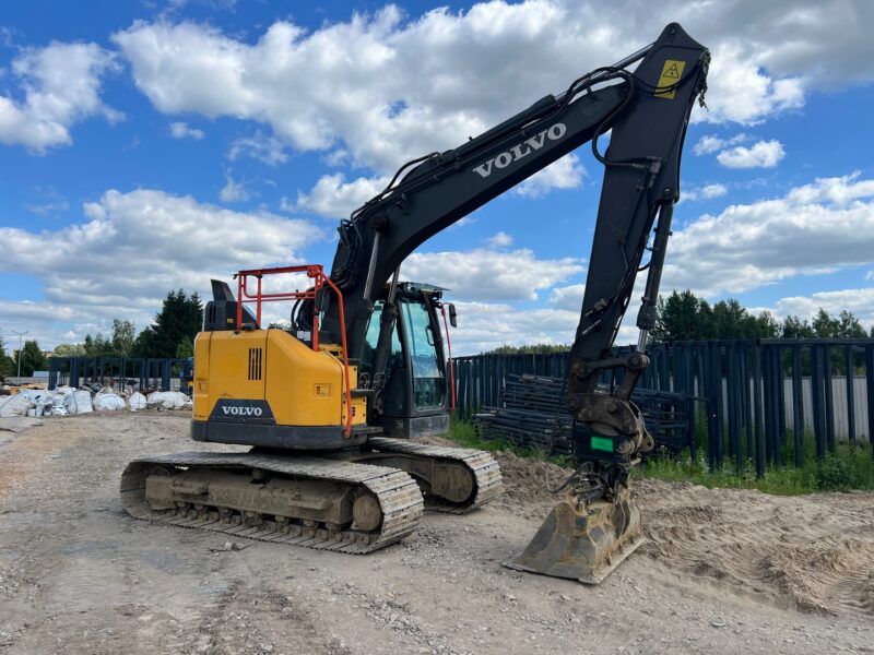 VOLVO ECR145EL (10)