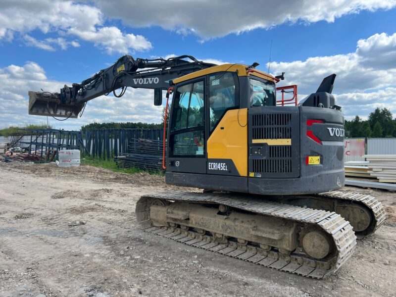 VOLVO ECR145EL (17)