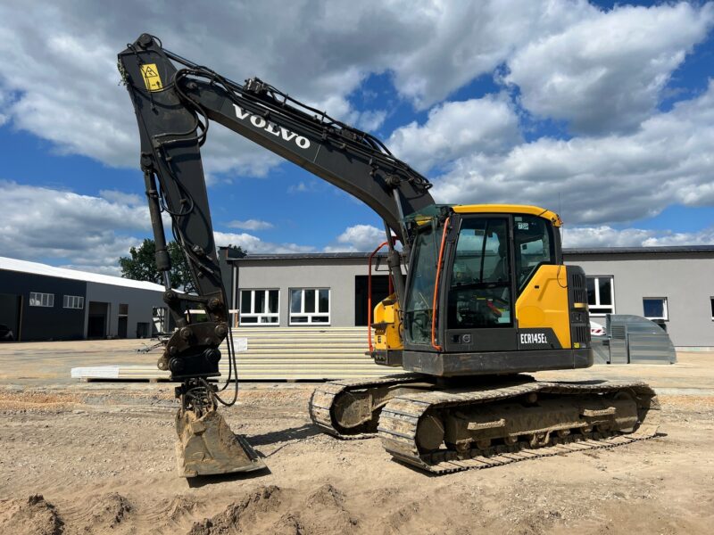 VOLVO ECR145EL (2)