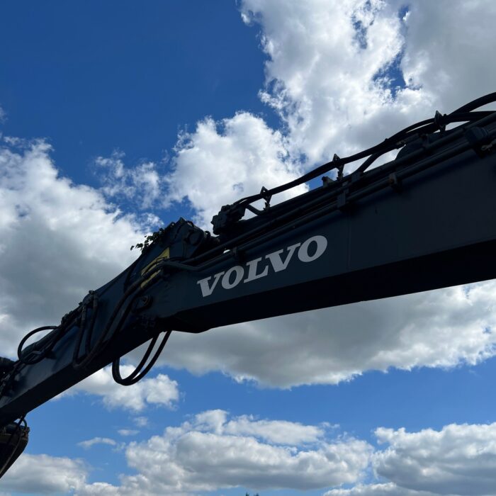 VOLVO ECR145EL (21)