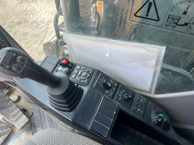 VOLVO ECR145EL (28)