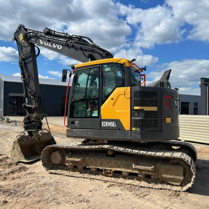 VOLVO ECR145EL (4)