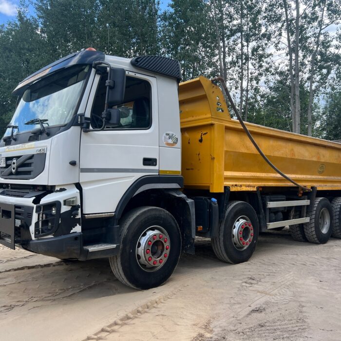 VOLVO FMX (2)