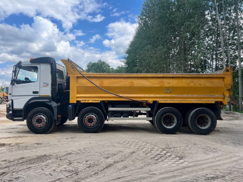 VOLVO FMX (3)