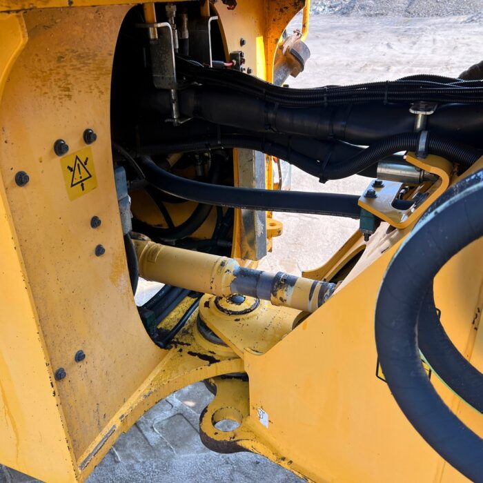 VOLVO L110F (10)