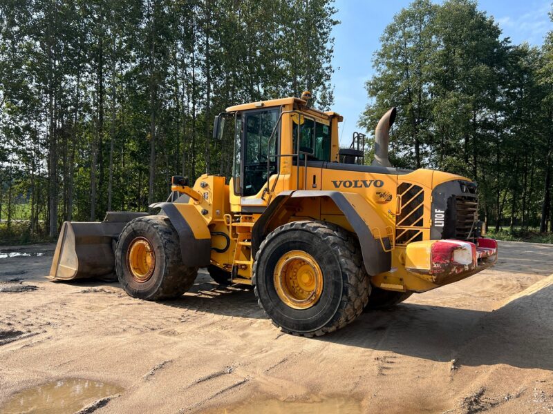 VOLVO L110F (6)