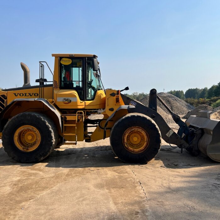 VOLVO L110F (7)