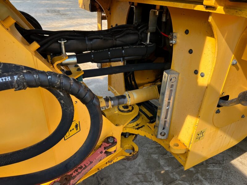 VOLVO L110F (9)