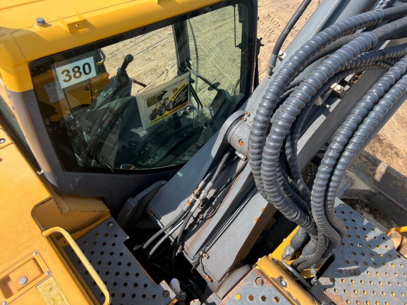 Volvo ECR235CL (24)