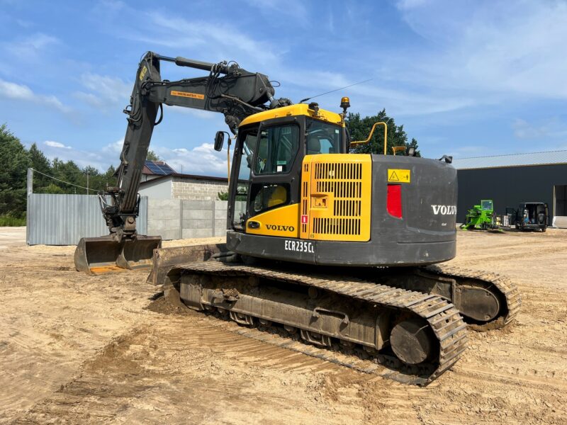 Volvo ECR235CL (26)