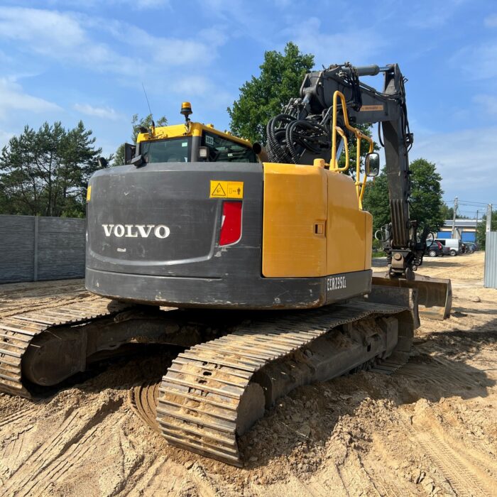 Volvo ECR235CL (29)