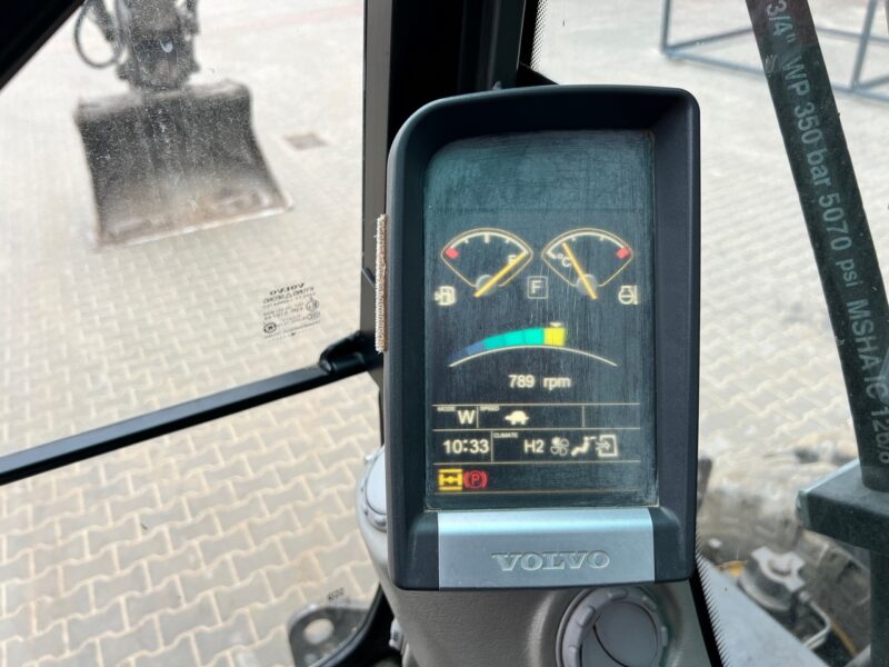 Volvo EW140C(12)