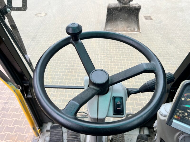 Volvo EW140C(13)