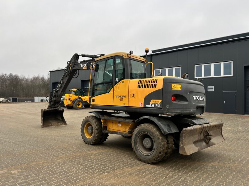 Volvo EW140C(3)
