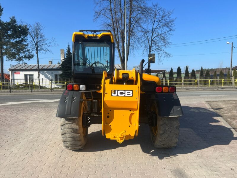 JCB 531-70 (4)