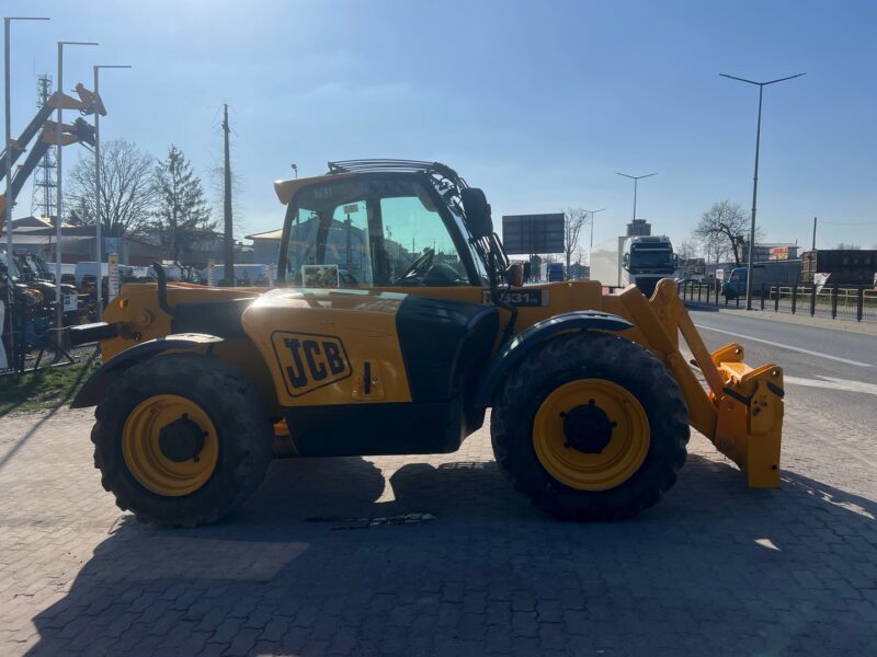 JCB 531-70 (7)