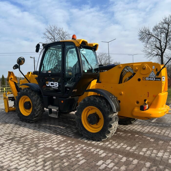 JCB 540-170 (3)
