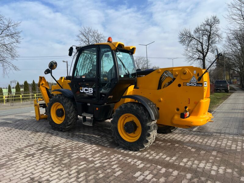 JCB 540-170 (3)
