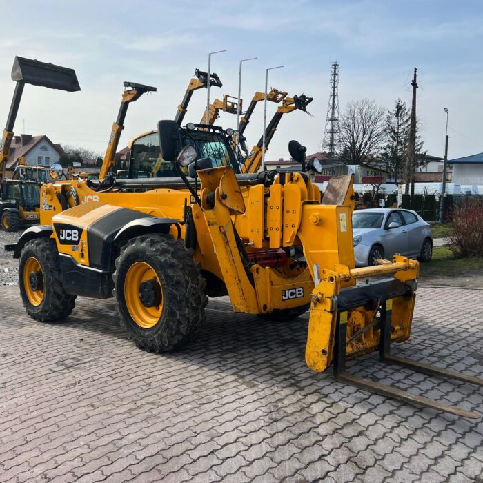 JCB 540-170 (9)