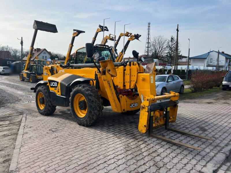 JCB 540-170 (9)
