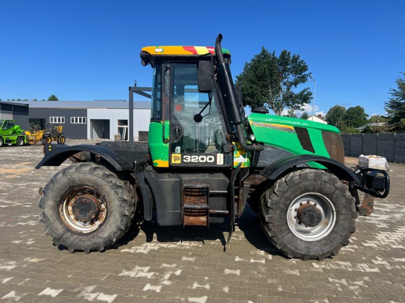 JCB FASTRAC 3200 (18)