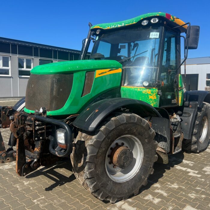 JCB FASTRAC 3200 (2)