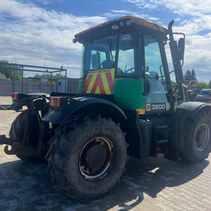 JCB FASTRAC 3200 (6)