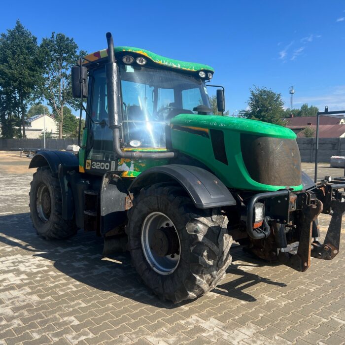 JCB FASTRAC 3200 (8)