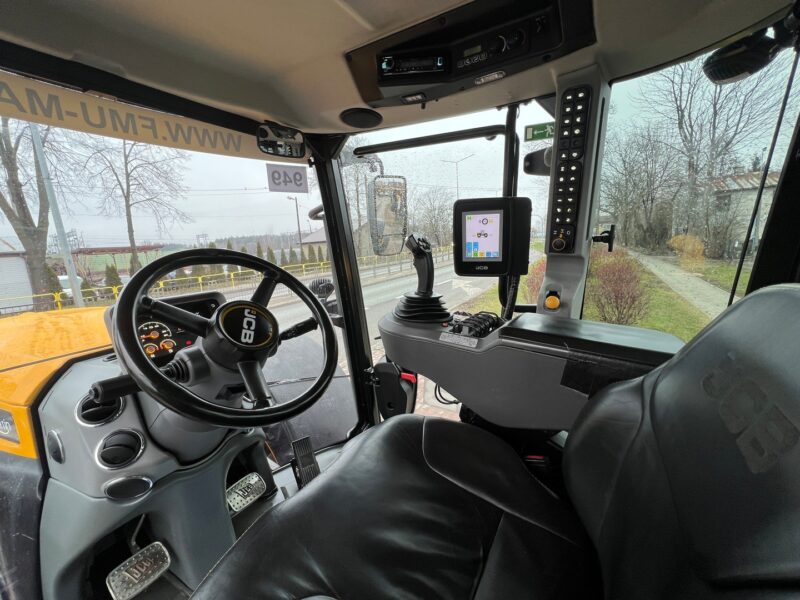 JCB FASTRAC 4220 (15)