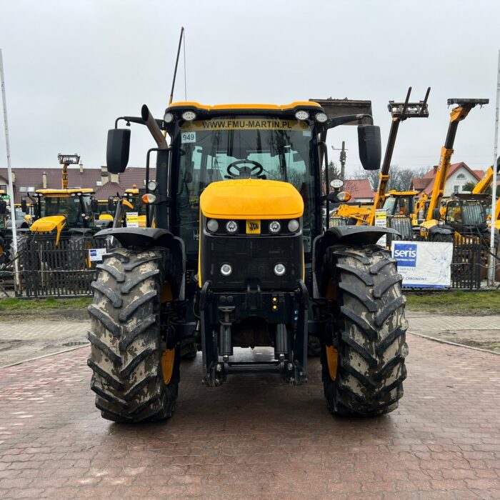 JCB FASTRAC 4220 (8)