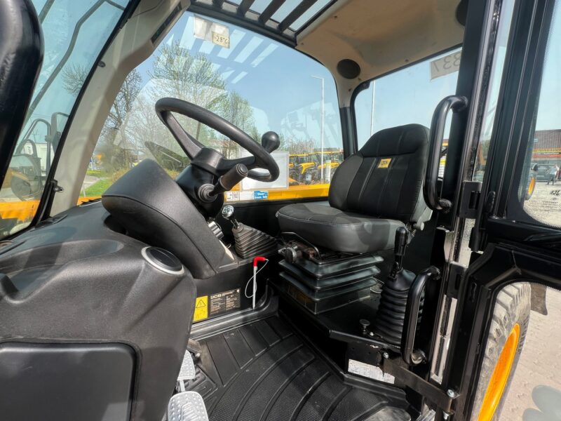 JCB 531-70 (10)
