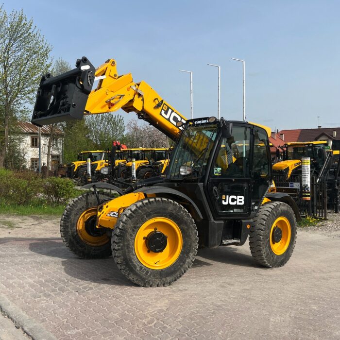 JCB 531-70 (11)