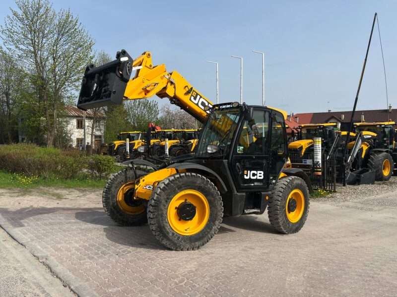 JCB 531-70 (11)