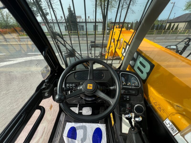 JCB 531-70 (18)
