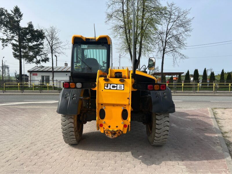 JCB 531-70 (4)