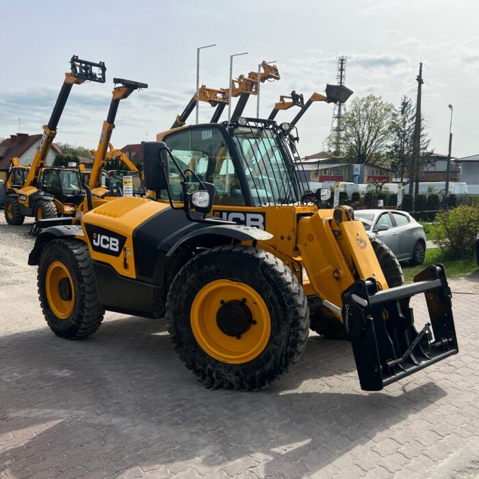 JCB 531-70 (7)