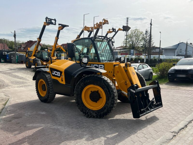 JCB 531-70 (7)