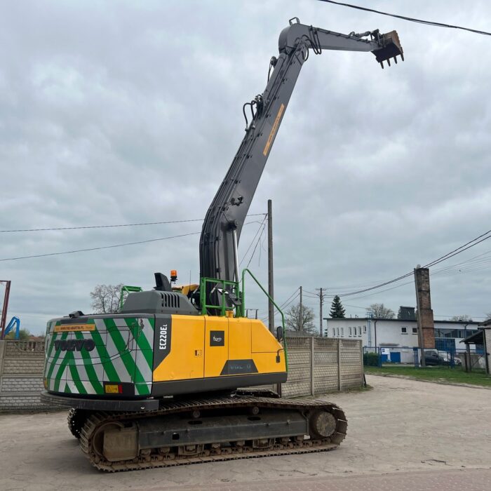 Volvo EC220EL (14)