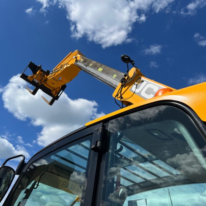 JCB 536-60 AGRI SUPER (13)