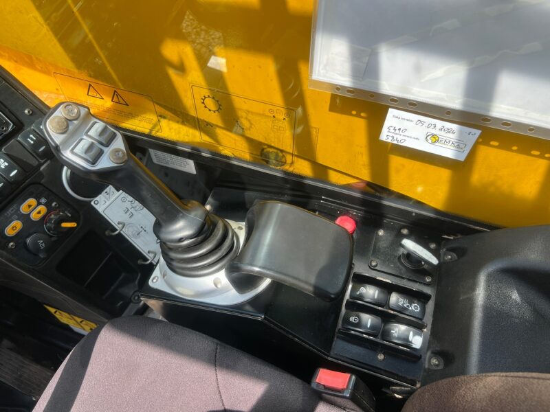 JCB 536-60 AGRI SUPER (19)