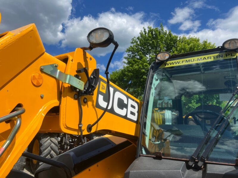 JCB 536-60 AGRI SUPER (21)