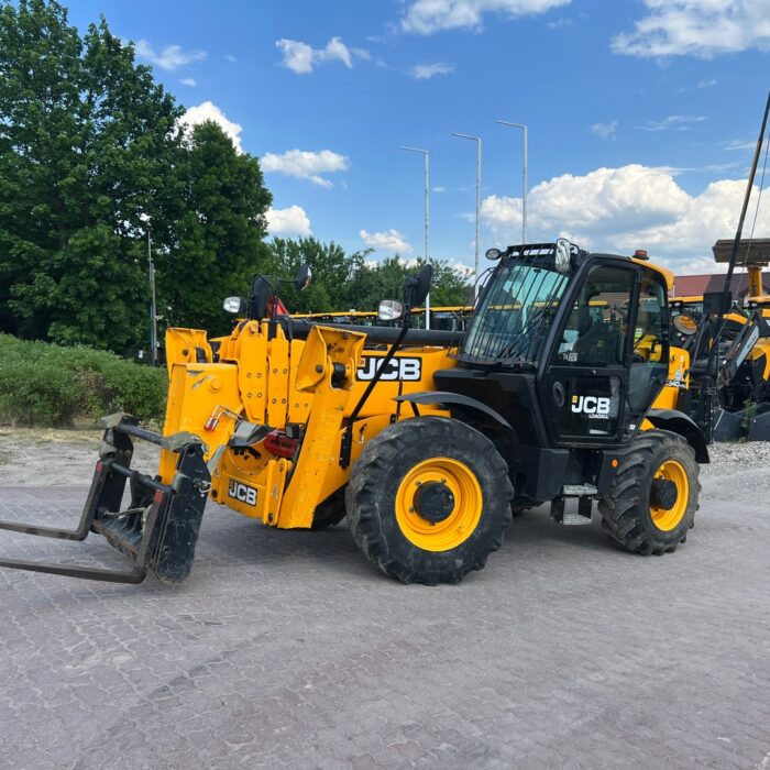 JCB 540-170 (1)
