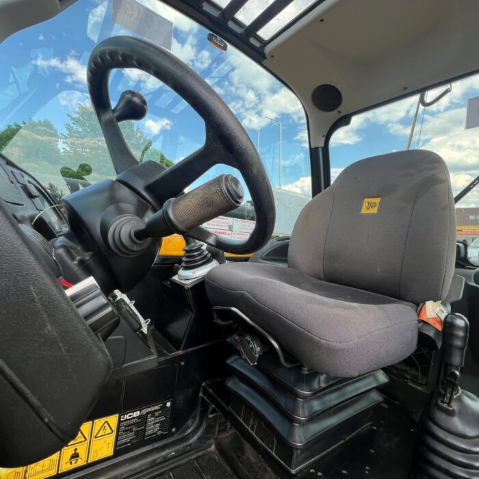 JCB 540-170 (13)