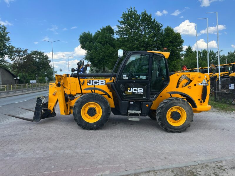 JCB 540-170 (2)