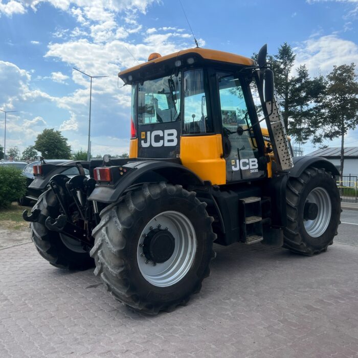 JCB FASTRAC 3230 (12)